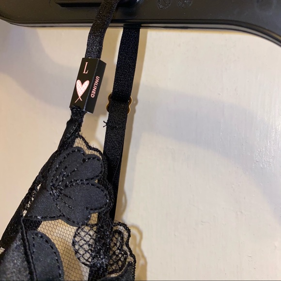 Victoria Secret Lace Embroidered Bralette - Picture 6 of 10